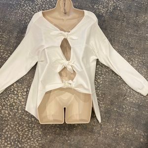 ALICE & OLIVIA CREAM OPEN BACK KNIT SWEATER TIE BACK